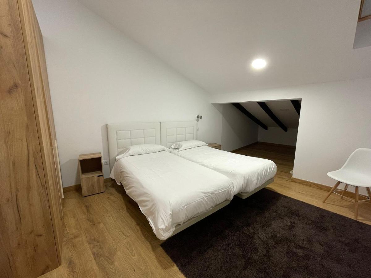 Apartamentos Turisticos Las Animas Comillas Bagian luar foto